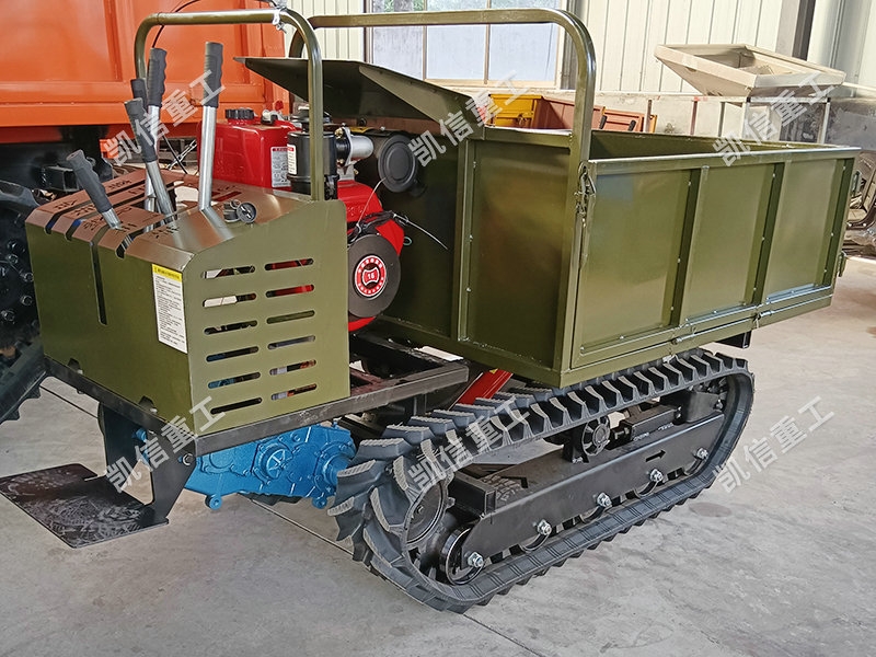 1.5噸履帶運(yùn)輸車(chē)